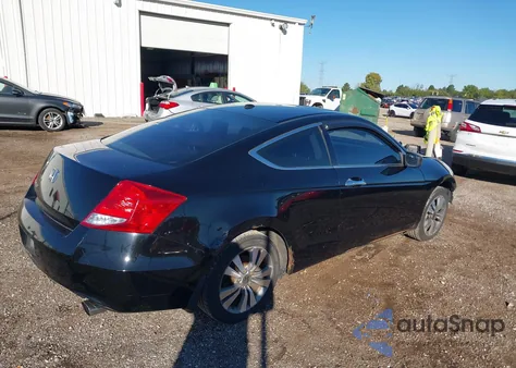 2011 Honda Accord 2.4 Ex-L из США, поврежденный, VIN 1HGCS1B83BA011752